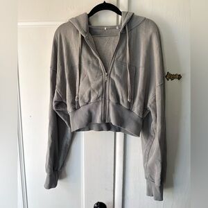 Cozy Gray Women's Cropped Hoodie